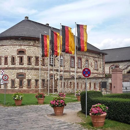 Erdgeschoss Wohnung Wiesbaden Stadtmitte 2 Zimmer Kueche Bad Exterior foto